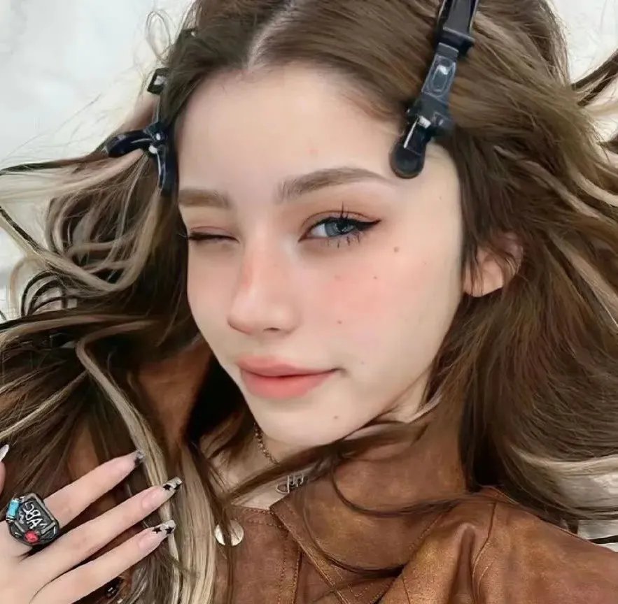 每况愈下 海报