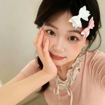 保姆摇摇铃 海报